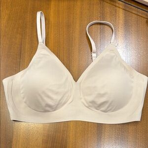 Eby Seamless Cream Bra